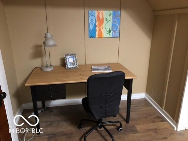 office area featuring dark hardwood / wood-style flooring