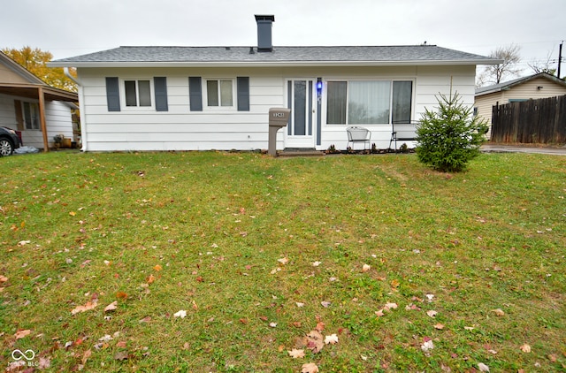 view of front of home featuring a front lawn