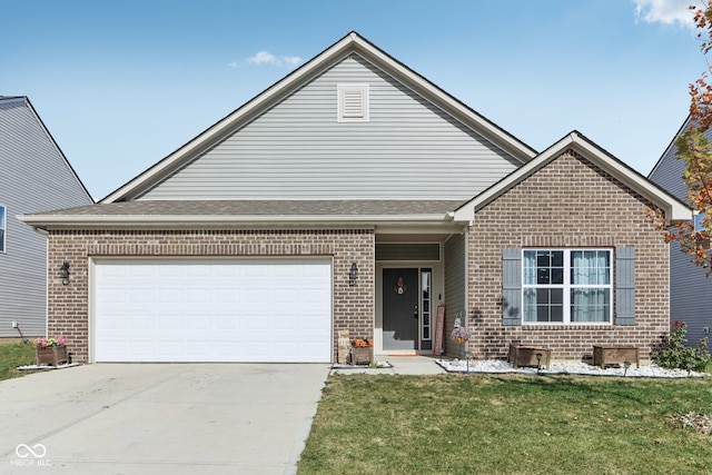 view of front facade featuring a front lawn and a garage