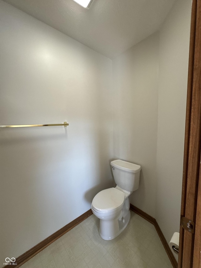 bathroom featuring toilet