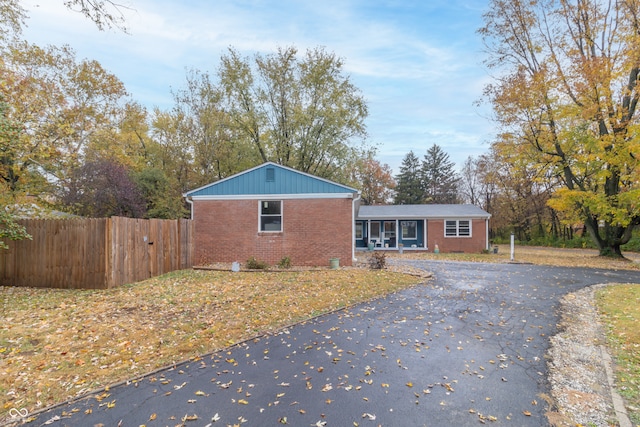 view of front of home