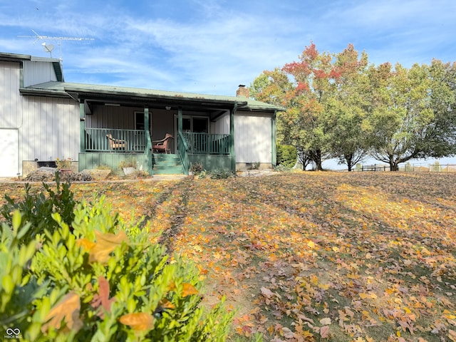 view of front of property