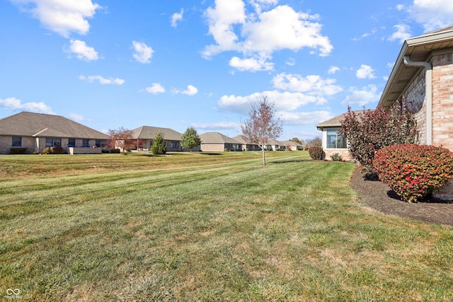 3784 Mansfield Dr, Brownsburg, IN 46112 - view of grassy yard featuring a residential view