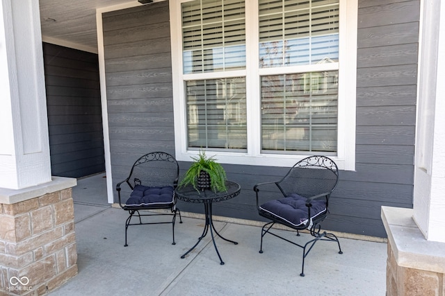 view of patio / terrace with a porch