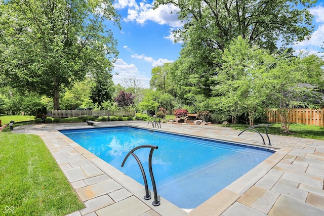 2505 Riverside Dr, Columbus, IN 47201 - view of pool with a patio and view of wooded area