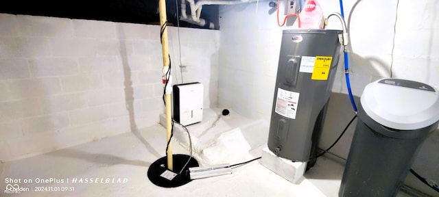 12544 S State Road 3, Westport, IN 47283 - utilities with water heater