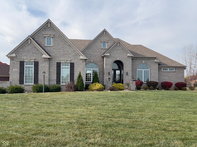 view of front of house with a front yard