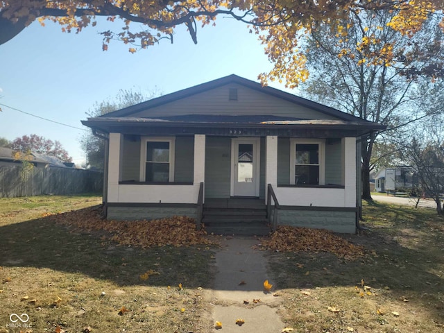 325 E Church St, Paragon, IN 46166 - view of front of property with a porch and fence