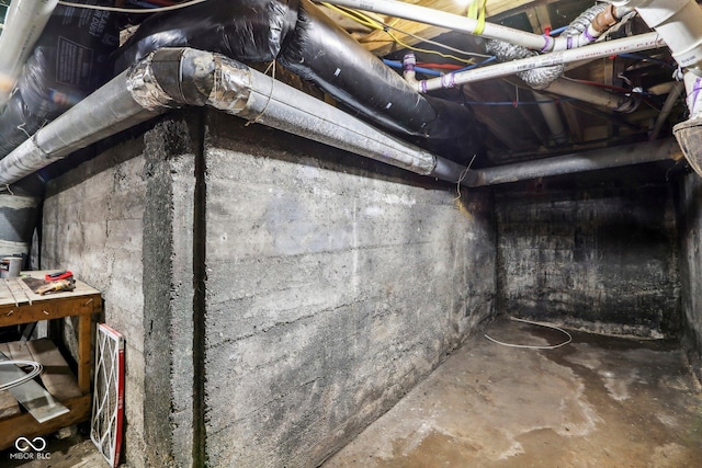 2028 Hoyt Ave, Indianapolis, IN 46203 - view of unfinished below grade area