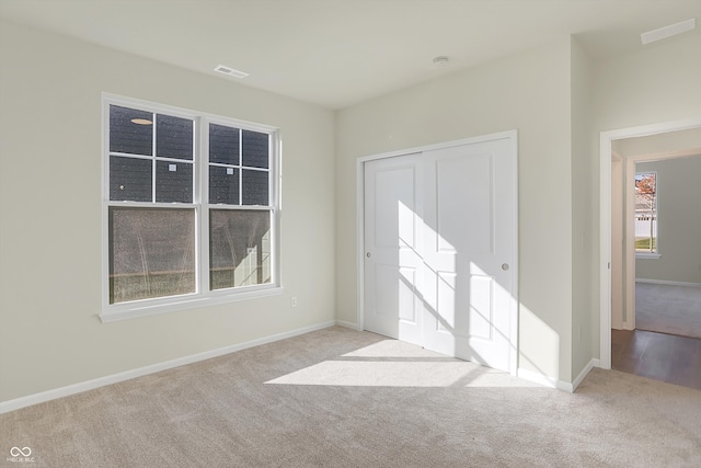 view of carpeted spare room