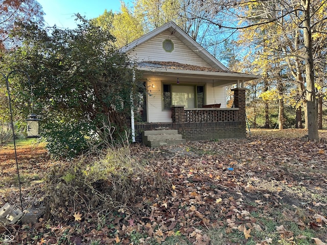 view of front of house featuring a porch