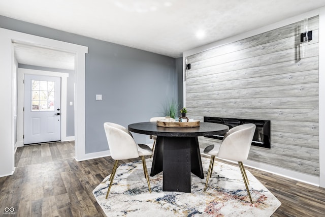 1621 Draper St, Indianapolis, IN 46203 - dining space featuring wood finished floors and baseboards