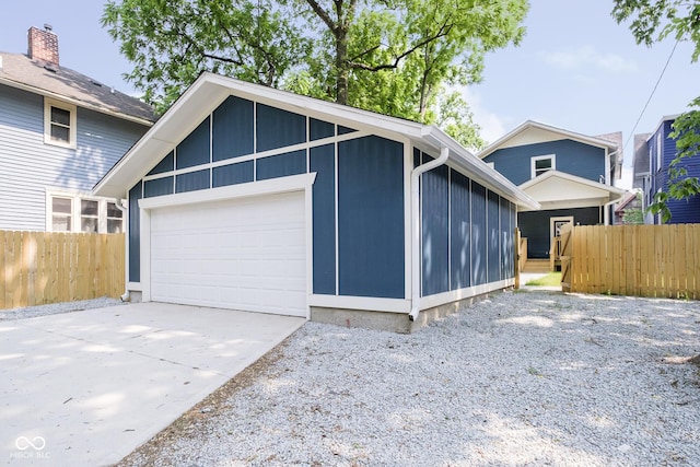 408 W 11th St, Anderson, IN 46016 - view of garage