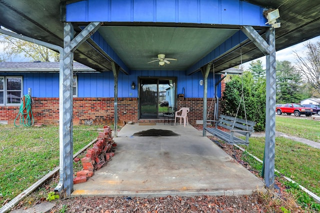 view of patio featuring ceiling fan