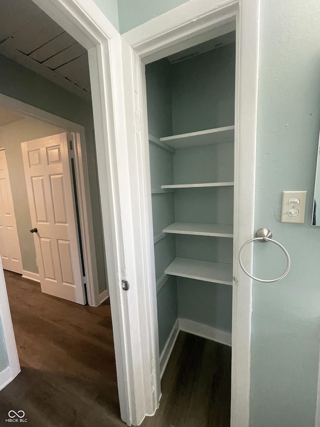 1601 Draper St, Indianapolis, IN 46203 - photo 24