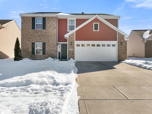 view of front property featuring a garage