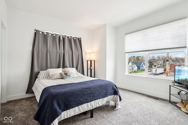 bedroom featuring carpet flooring