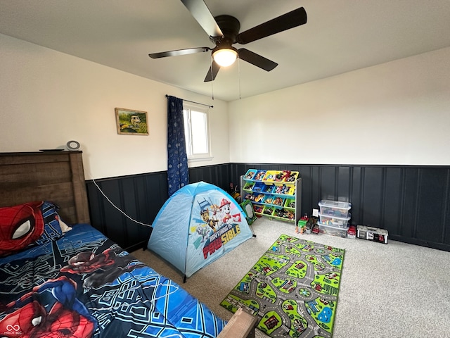 bedroom featuring carpet and ceiling fan