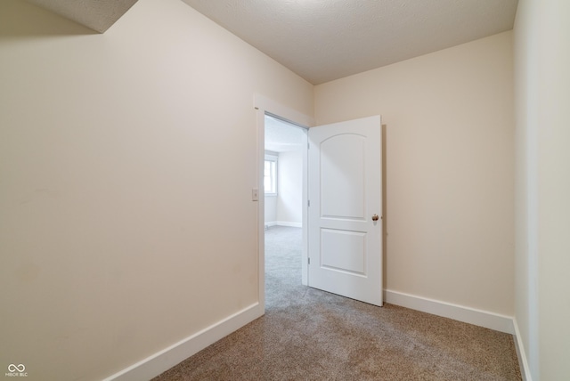 7290 Lockford Walk N, Avon, IN 46123 - spare room featuring light carpet