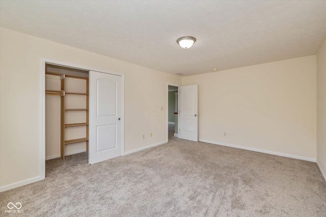 7290 Lockford Walk N, Avon, IN 46123 - unfurnished bedroom with carpet floors and a closet