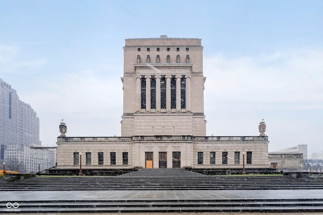 view of building exterior