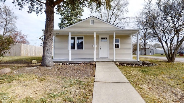 bungalow featuring covered porch