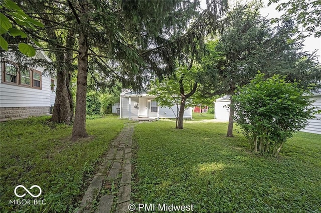 1519 E Mills Ave, Indianapolis, IN 46227 - photo 2