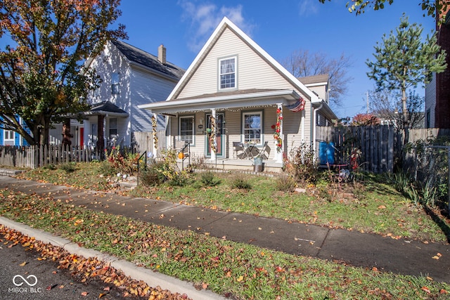 view of front of property featuring covered porch