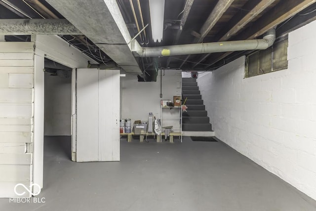 907 S E St, Indianapolis, IN 46225 - unfinished basement featuring stairway