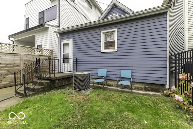 907 S E St, Indianapolis, IN 46225 - back of house