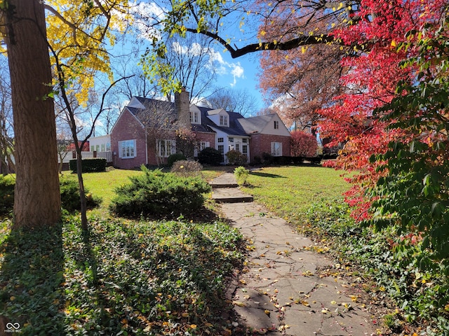 705 W 6th St, Seymour, IN 47274 - view of green lawn