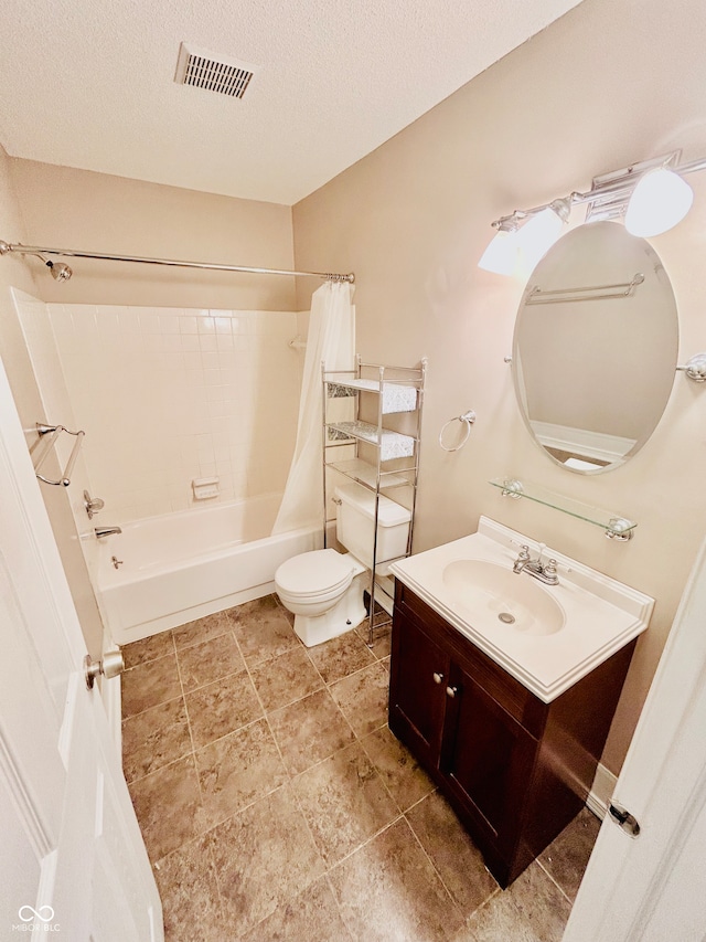 full bathroom featuring vanity, a textured ceiling, toilet, and shower / bath combo with shower curtain