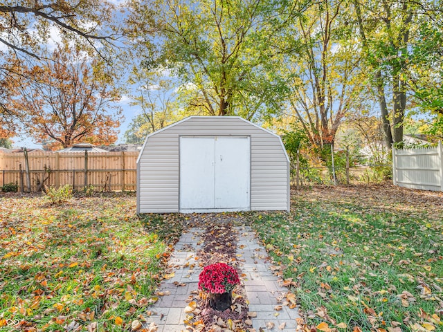 view of outbuilding