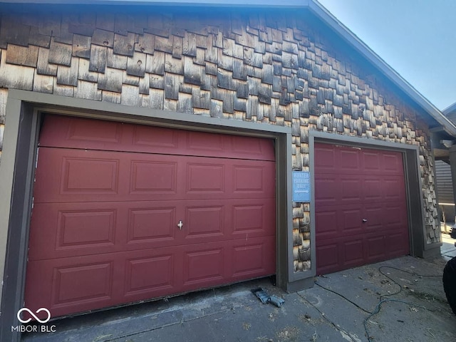 306 E Cherry St, Advance, IN 46102 - view of garage