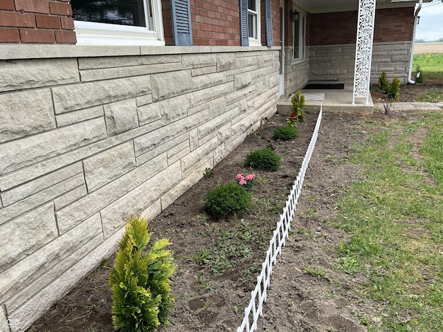 11 S 1050 W, Jamestown, IN 46147 - view of yard featuring a porch
