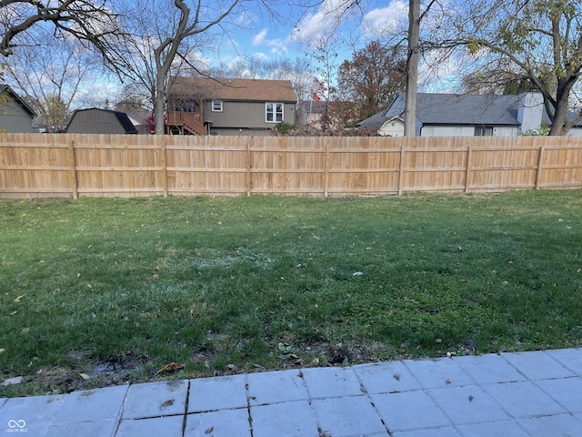 7530 Redcliff Rd, Indianapolis, IN 46256 - view of yard