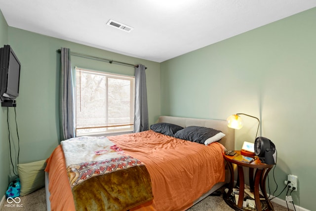 bedroom featuring carpet floors