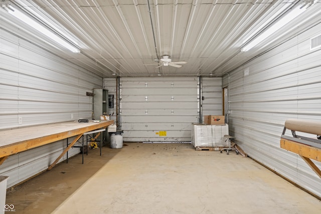 garage with a ceiling fan