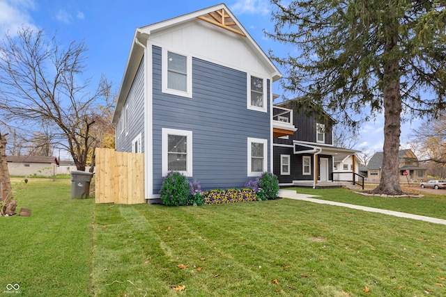 exterior space featuring a front lawn