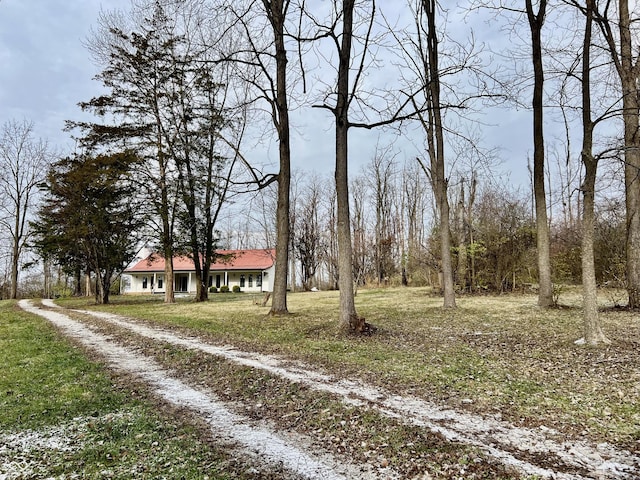 2750 N County Road 1000 E, Indianapolis, IN 46234 - view of front facade with a front yard and driveway