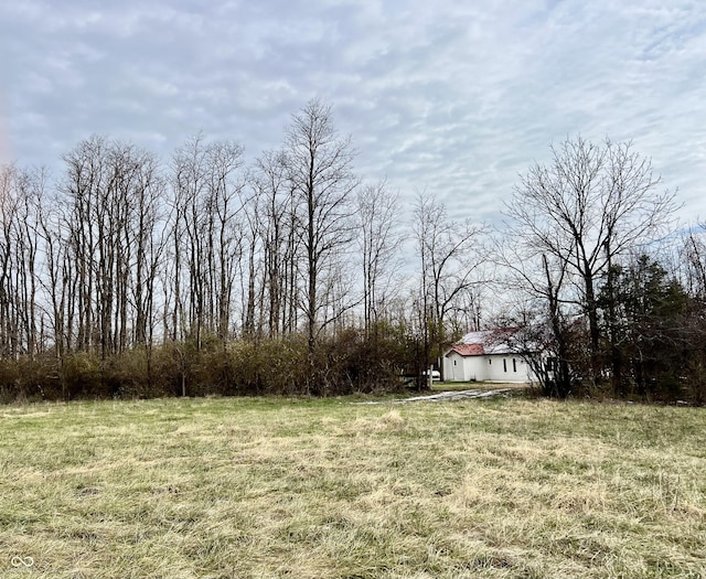 2750 N County Road 1000 E, Indianapolis, IN 46234 - view of green lawn