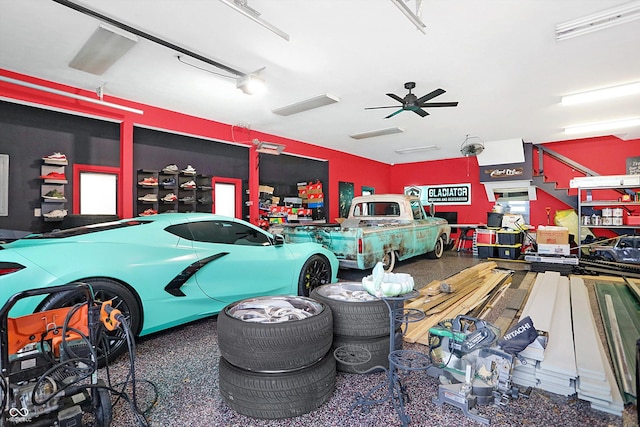 garage featuring ceiling fan