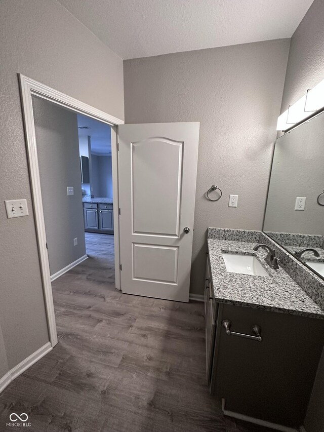 12938 University Cres Apt 2B, Carmel, IN 46032 - photo 16