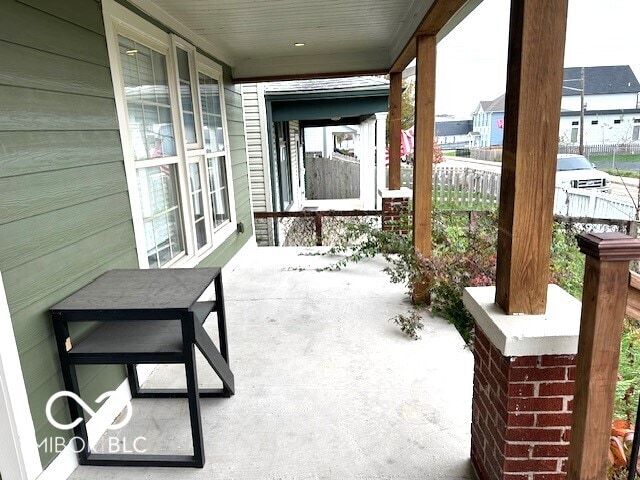 view of patio / terrace featuring covered porch