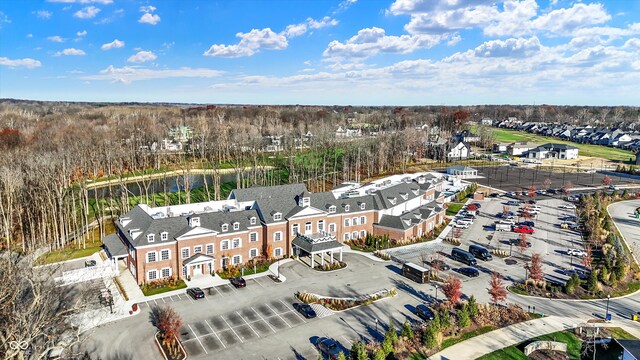 3750 Holliday Farms Blvd, Zionsville, IN 46077