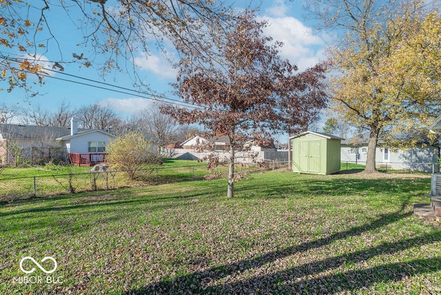 view of yard with a storage shed