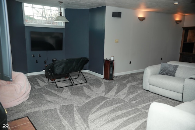 living room featuring carpet floors