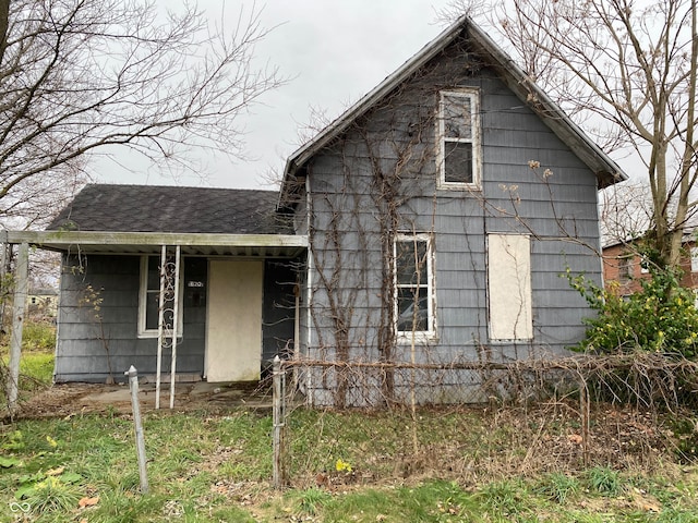 view of front of home