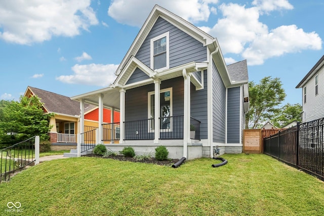 560 Jefferson Ave, Indianapolis, IN 46201 - view of front of home featuring a porch