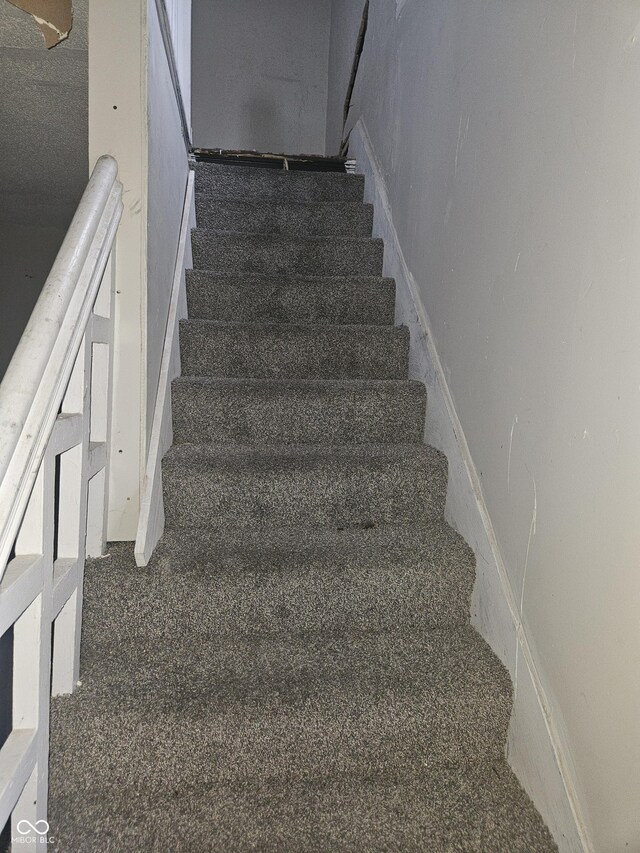 2702 Boulevard Pl, Indianapolis, IN 46208 - photo 8